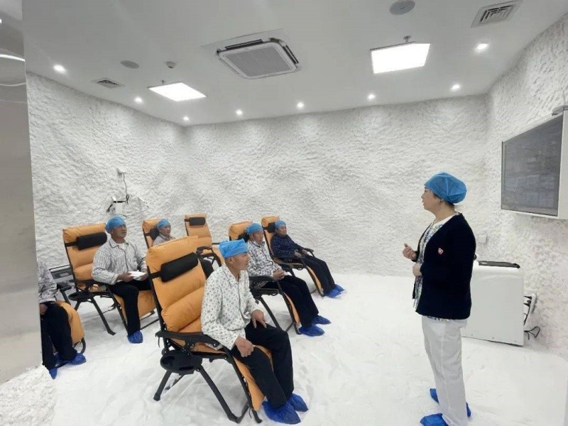 内蒙古鄂尔多斯伊金霍洛旗蒙医综合医院开展盐溶胶治疗室了